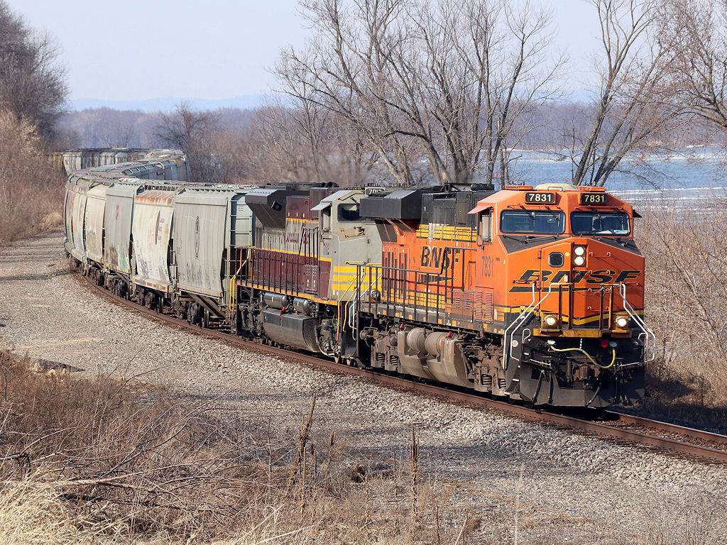 BNSF 7831